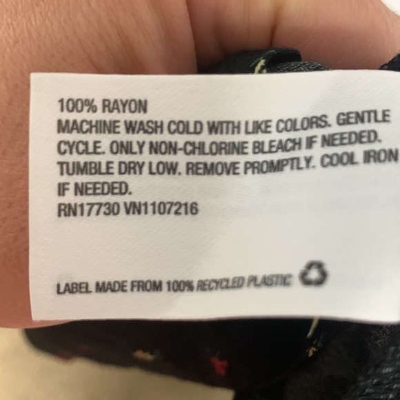 Maternity dress, new with tags, size L - Picture 6 of 7